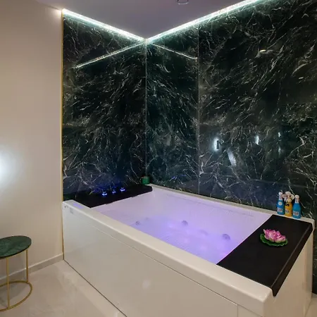 Taozen Apartment
