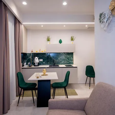Taozen Apartment *
