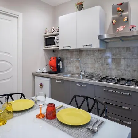 Taozen Apartment